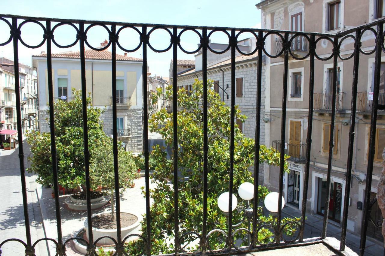 B&B Piazza Di L'Ara Tempio Pausania Exterior photo
